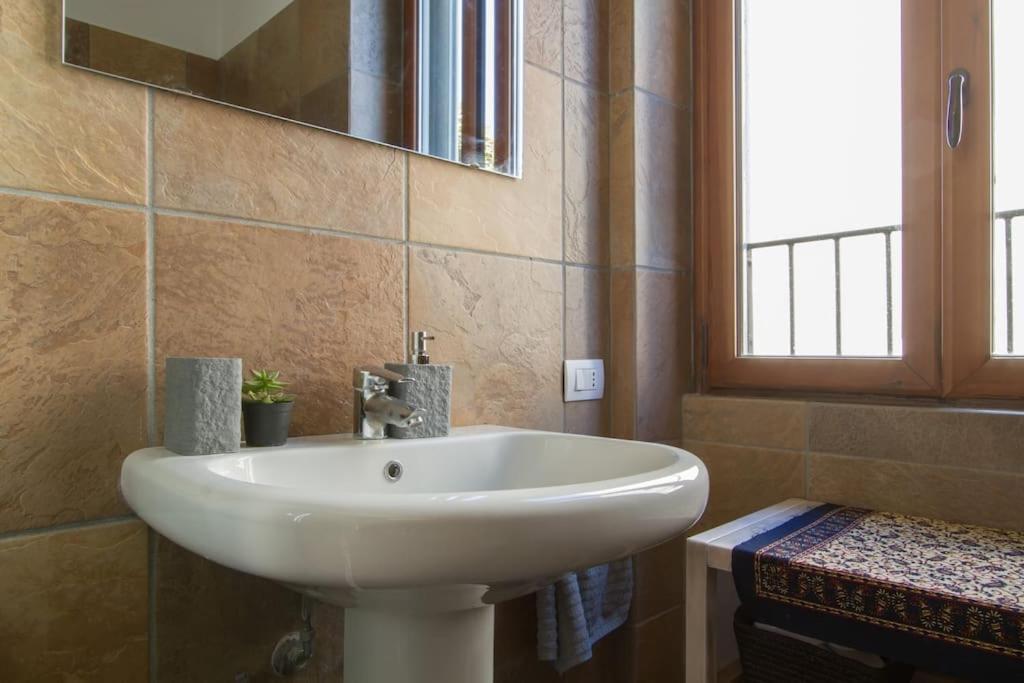 Fabulous Studio In Monza 15 Km To Milan City Centre Exterior photo